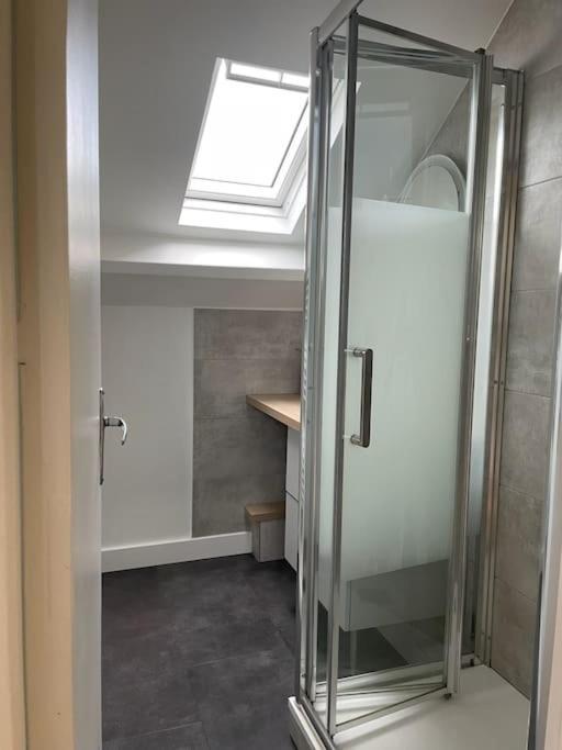 Tiny Paradise - 2 Bedrooms Apartment Montigny-sur-Loing Dış mekan fotoğraf